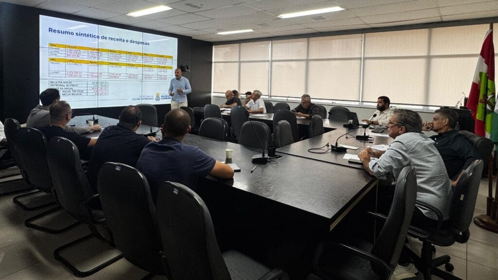 BCPrevi,Funservir,Balneário Camboriú,prefeita Juliana Pavan,servidores públicos,Regime Próprio de Previdência,Sindicato dos Servidores Públicos de Balneário Camboriú.