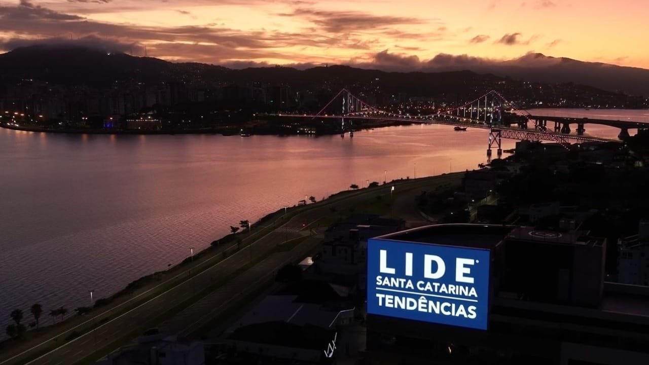 LIDE Tendências SC,Florianópolis,Topázio Neto,Vinicius Lummertz,Sérgio Brincas,Pedro Rio,Diego Brites Ramos,FCB,basquete catarinense,desenvolvimento socioeconômico,Floripa Square,ACATE,Clarke Energia,Teltec Solutions,Grupo Baía Sul