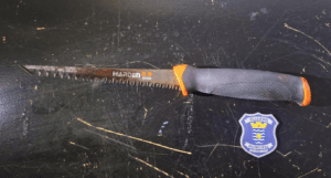 Guarda Municipal de Balneário Camboriú,Posto American Oil,Nova Esperança,Itapema,BR-101,Morro do Boi,Polícia Civil,prisão preventiva,Central 153,faca,feminicídio,vítima,hospital,investigação