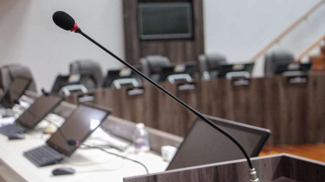 Câmara de Balneário Camboriú,sessão de março,Projeto de Lei,Tribuna Livre,GAAC,adoção,acessibilidade,vereadores,Santa Catarina