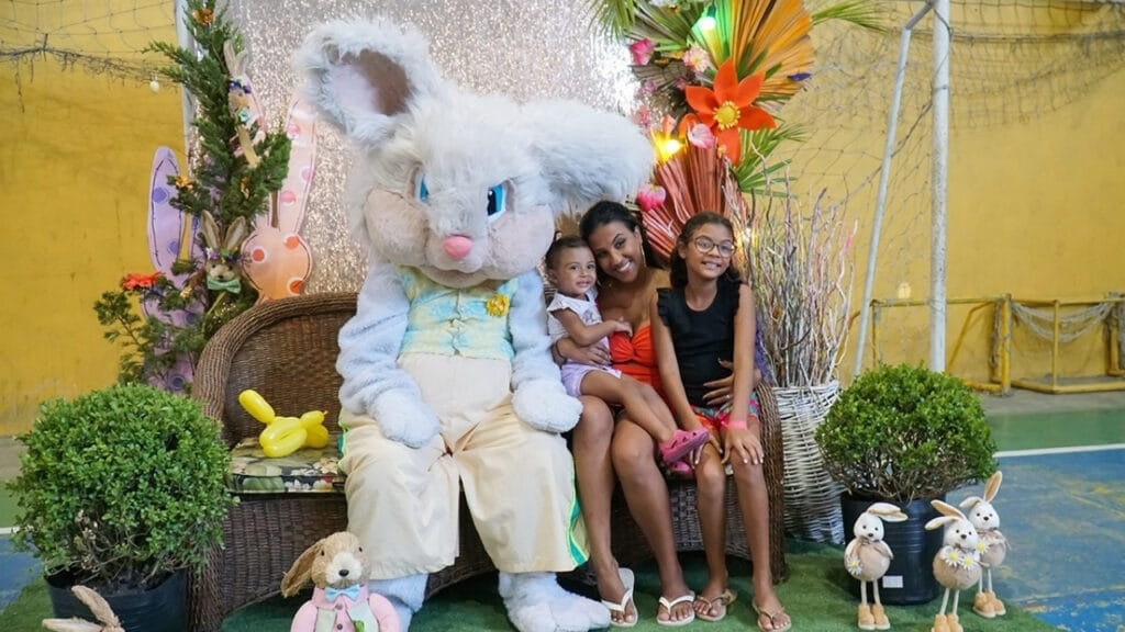 Doce Páscoa,Balneário Piçarras,evento infantil,Páscoa,Praça da Harmonia,Itacolomi,Coelhinho da Páscoa,Secretaria de Turismo,atividades para crianças