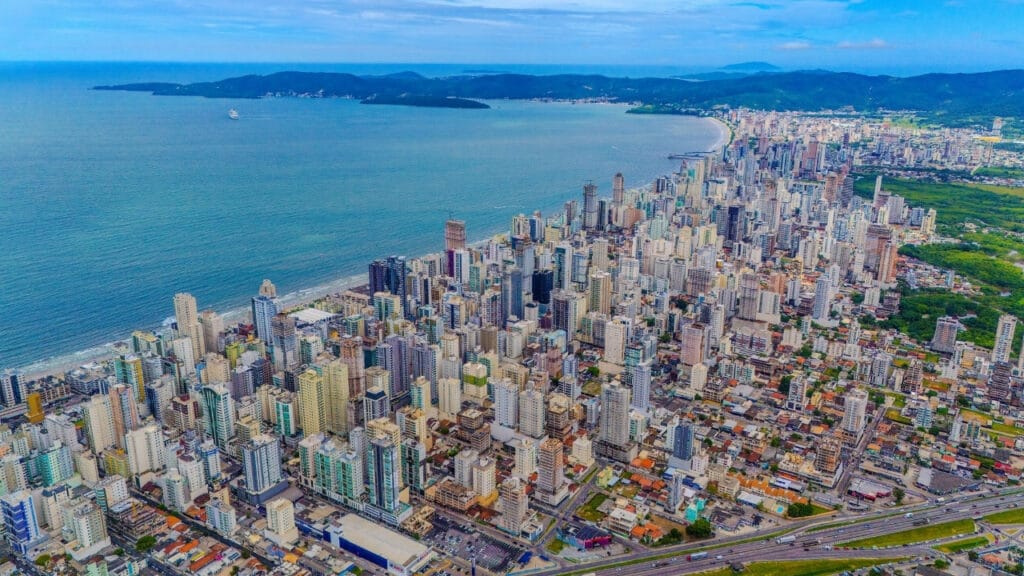 Itapema,empreendedorismo,Santa Catarina,Sebrae,desenvolvimento econômico,desburocratização,turismo,pequenos negócios,Nico Silva,Regin 2.0,Amfri