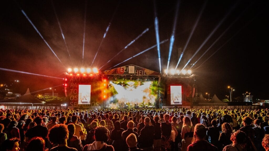 Maratona Cultural,Florianópolis,eventos gratuitos,cultura,música,teatro,feiras gastronômicas,artesanato,Arena Floripa,MV Bill,transporte público