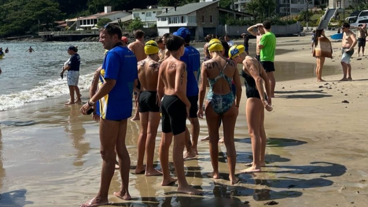 natação em águas abertas,CBI Itajaí,Praia de Cabeçudas,Itajaí,seleção brasileira,competição esportiva,Santa Catarina,Brasil,atletas internacionais,clubes federados
