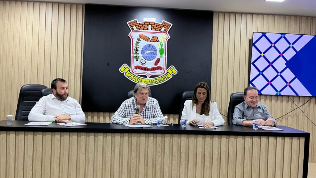 Parque Inundável,PAC,Camboriú,Balneário Camboriú,recursos a fundo perdido,drenagem urbana,prevenção a desastres,enchentes,segurança hídrica,EMASA,CIM-AMFRI,infraestrutura hídrica,desapropriações,desenvolvimento sustentável,governo federal