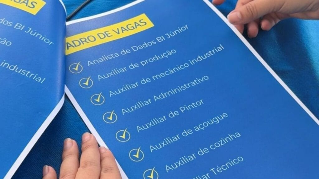 Dia C Balneário Piçarras,CRAS Nossa Senhora da Paz,serviços gratuitos 25/04,Cadastro Único,Programa Bolsa Família,REURB,PROCON direitos consumidor,CIEE jovens,Balcão de Empregos,MEI formalização,INSS BPC,Qualifica Piçarras,aula de dança gratuita,economia solidária,assistência social