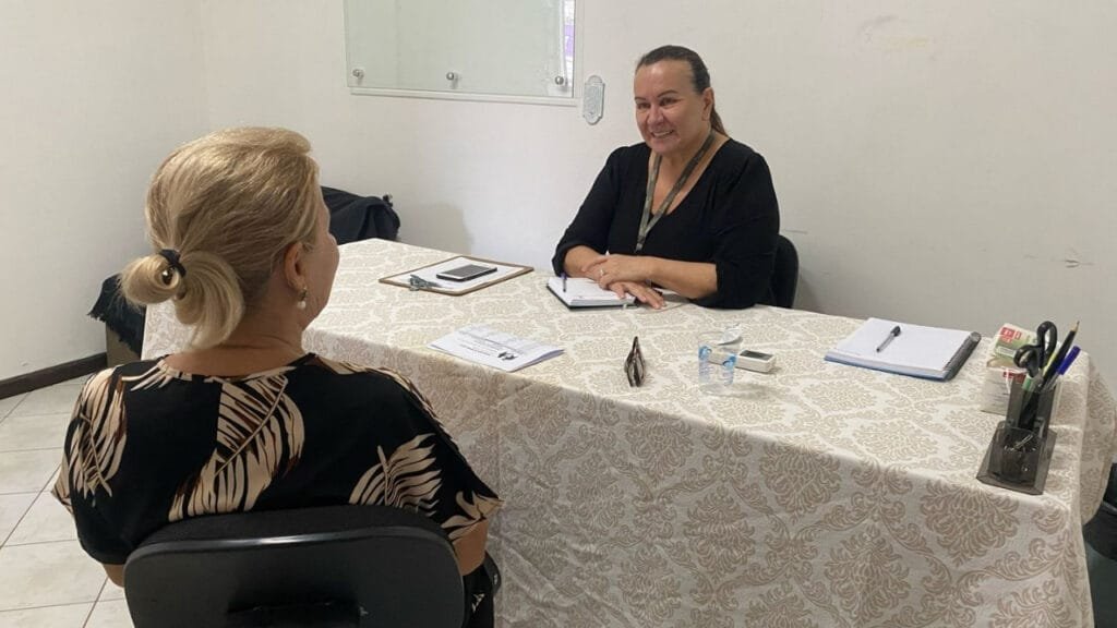 atendimento psicológico idosos BC,SPI Balneário Camboriú,saúde mental terceira idade,Maristela Rocha psicóloga,Claudir Maciel,agendamento SPI,depressão em idosos,luto na velhice,apoio emocional gratuito