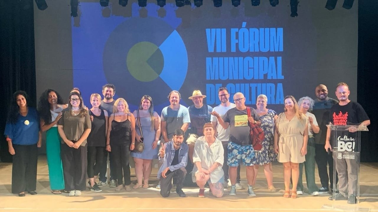 Conselho Municipal de Cultura,Balneário Camboriú,VII Fórum Municipal,paridade,Eudes Moraes,Fundação Cultural,Allan Schroeder,Câmaras Setoriais,Plano Municipal de Cultura,Lei Aldir Blanc,Teatro Bruno Nitz,editais culturais,sociedade civil,SC,políticas públicas