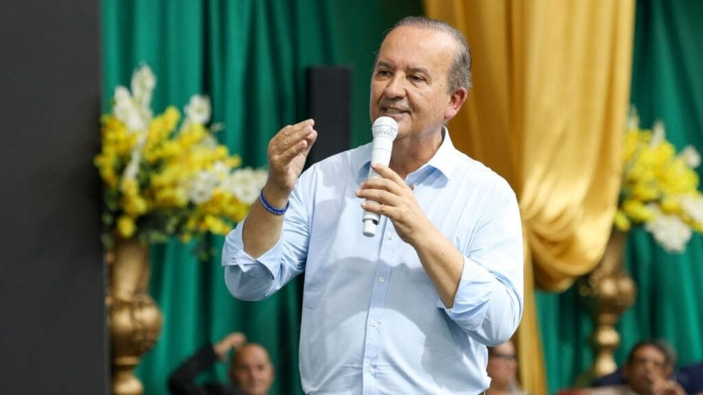 Congresso Gideões,Jorginho Mello,Camboriú,evento religioso,missões cristãs,Santa Catarina,culto evangélico,pregação,evangelização,turismo em SC,fé cristã,Gideões Missionários,Litoral Norte,valores cristãos