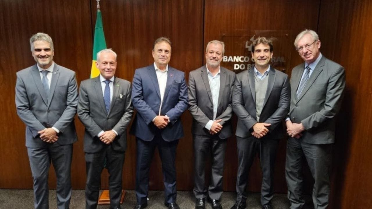 ABDE,Gabriel Galípolo,LCDs,Letras de Crédito,BNDES,BRDE,BDMG,crédito público,infraestrutura,desenvolvimento regional,patrimônio de referência