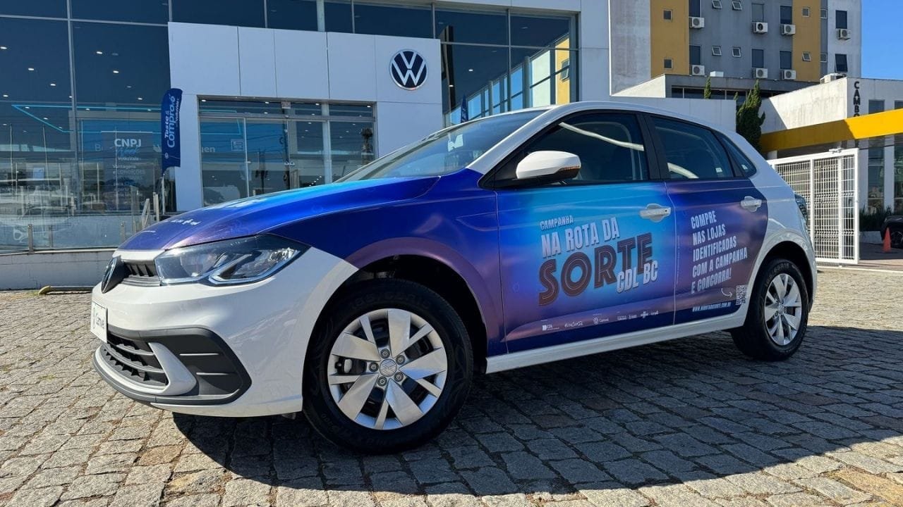 sorteio carro BC,CDL campanha 2024,Na Rota da Sorte,como ganhar um Polo 0KM,promoção Balneário Camboriú,adesão CDL BC,lojistas BC,aumento de vendas,baixa temporada BC,Vilton Santos CDL,R$ 50 em compras,cupons de sorteio,comércio local,fidelização de clientes,telefone CDL BC