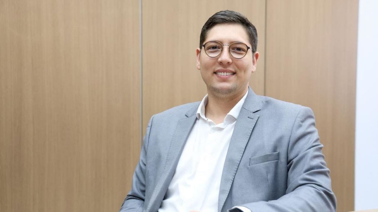Nathan Neumann,secretário adjunto,Secom-SC,Jorginho Mello,governo Santa Catarina,Diário Oficial,jornalista,Blumenau,FURB,assessoria de imprensa,comunicação política,Vale do Itajaí,mídia catarinense,nomeação,Bruno Oliveira