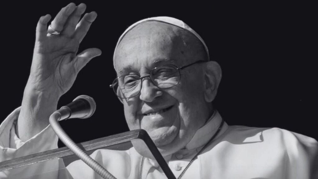 Camboriú,luto,Papa Francisco,Igreja Católica,decreto municipal,prefeito Leonel Pavan,meio-mastro,Jorge Mario Bergoglio,justiça social,líder religioso,falecimento,homenagem,legado,paz,século XXI