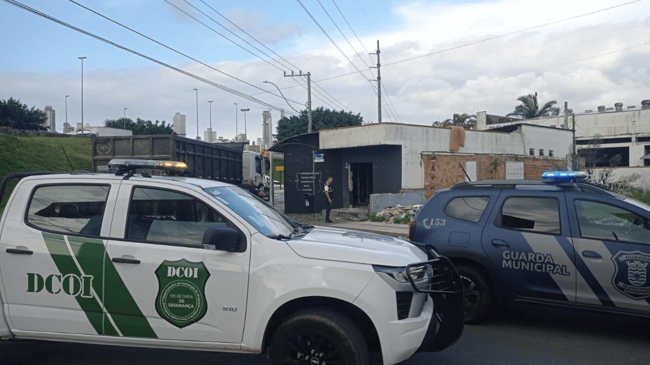 ações DCOI março 2025,invasões Balneário Camboriú,denúncias ocupações irregulares,limpeza áreas públicas BC,Secretaria Segurança BC