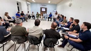 Prefeita Juliana Pavan,Hospital Ruth Cardoso,vereadores Balneário Camboriú,AMFRI,processos licitatórios,Aline Leal Saúde,Ary Souza Gestão Pessoas,emergência HMRC,maternidade BC,transparência pública,Comissão Intermunicipal,Leandro Índio Casa Civil,Dagmara Spautz Comunicação,adequação hospitalar,editais saúde
