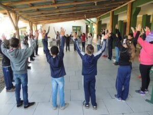 oficinas de dança contemporânea,projeto dança Itajaí,Lídia Abreu dança,Mauro Filho dança,dança para professores,dança para crianças,dança e expressão corporal,cultura em Itajaí,oficinas gratuitas de dança,acesso cultural,Edital Circuito Catarinense de Cultura