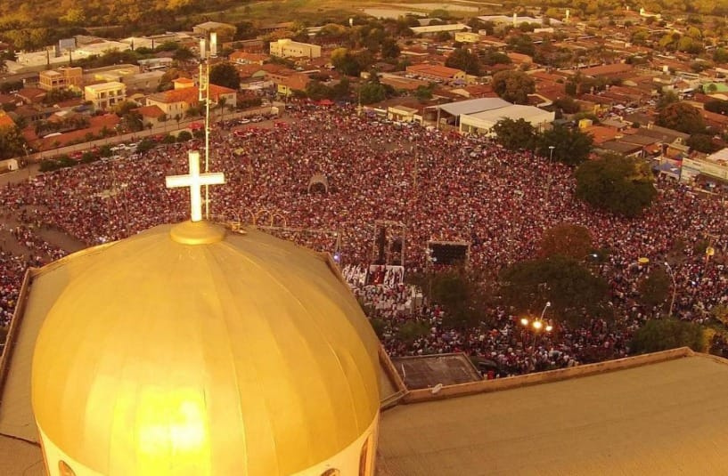 Romaria do Divino Pai Eterno, em Trindade (GO), deve movimentar mais de 3 milhões de pessoas de mais de 130 cidades do País