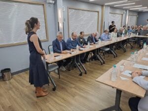 Plano Estadual de Logística e Transporte,PELT Santa Catarina,Beto Martins,Porto de Itapoá,Aeroporto de Jaguaruna,Coamo Itapoá,Terminal Graneleiro de Santa Catarina,Via Mar SC,Lei de Ferrovias SC