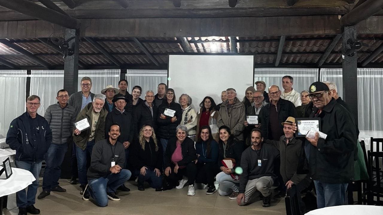 Projeto Produtor de Água Camboriú,reunião Emasa preservação,pagamento por serviços ambientais,produtores rurais Camboriú,sustentabilidade hídrica Balneário Camboriú,infraestrutura verde em SC