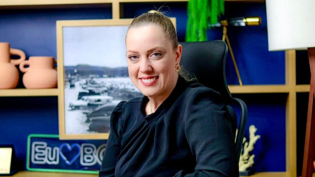 selo mulheres seguras BC,projeto vereadora Jade Martins,empresas contra violência de gênero,prevenção violência contra mulheres,certificação para empresas Balneário Camboriú,políticas públicas gênero BC,empresas com responsabilidade social,educação violência doméstica,igualdade de gênero no trabalho