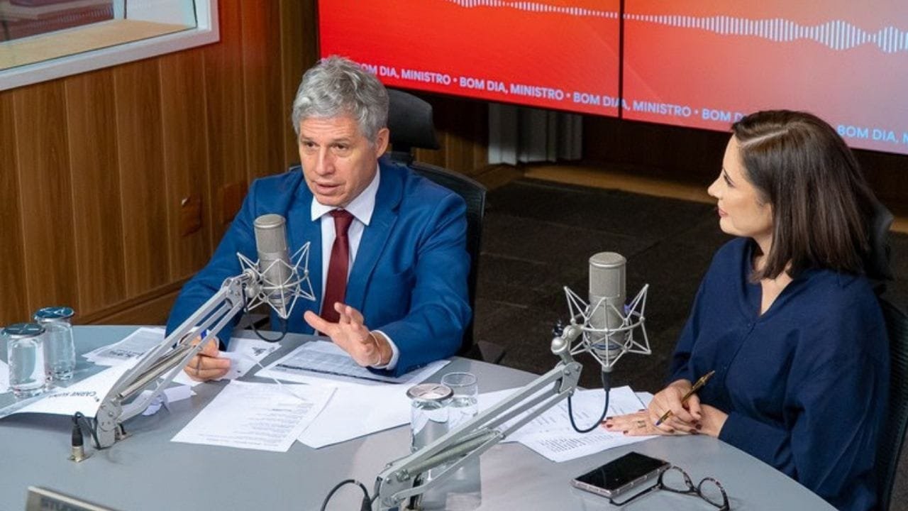 Paulo Teixeira agricultura familiar,programa Florestas Produtivas,Arroz da Gente,agrofloresta,bioeconomia na Amazônia,recuperação florestal,preço do arroz,alimentação escolar,combate à fome Brasil