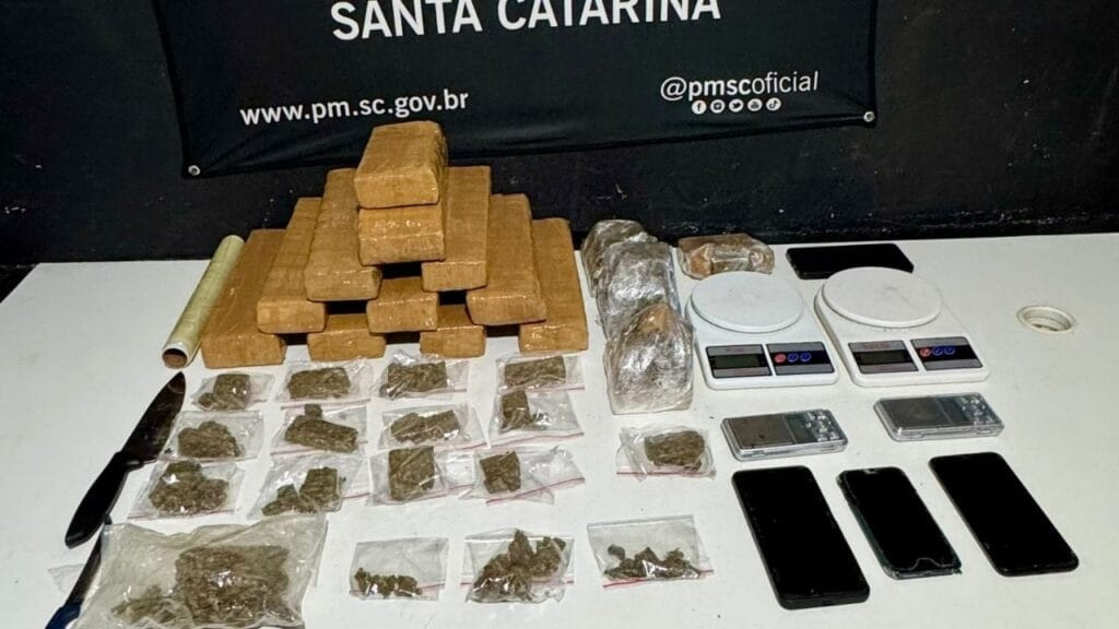 tráfico de drogas Balneário Camboriú,prisão em Itajaí,Polícia Militar Santa Catarina
