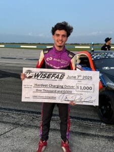 Juninho piloto catarinense,Fórmula Drift Sebring,drift PRO-AM EUA,pilotos brasileiros no drift,Pichau patrocinador,competição de drift internacional,piloto de Penha