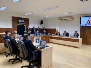 Câmara de Navegantes,mobilidade estudantil Navegantes,homenagem a empresário Navegantes,Amilton Catervalle,inclusão autismo Navegantes,Dia da Síndrome de Tourette SC