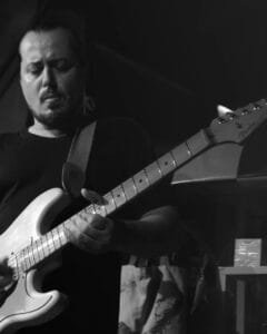 floyd machine,tributo pink floyd,show balneário camboriú,pink floyd teatro bruno nitz,experiência sonora pink floyd,dark side of the moon 52 anos,espetáculo imersivo pink floyd