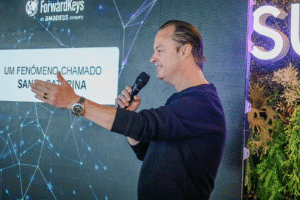 Balneário Camboriú,aniversário da cidade,programação cultural,show gratuito,Jota Quest,Festa dos Pescadores,BC Music Festival,turismo em SC,eventos em julho,gastronomia típica,Colônia de Pescadores Z7,casamento coletivo,Festival Saboroso,pizza gigante,cultura local