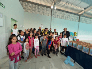 Projeto NADAR Camboriú,natação gratuita Camboriú,inclusão social através do esporte,Fundação Municipal de Esportes Camboriú,Escola CAIC natação