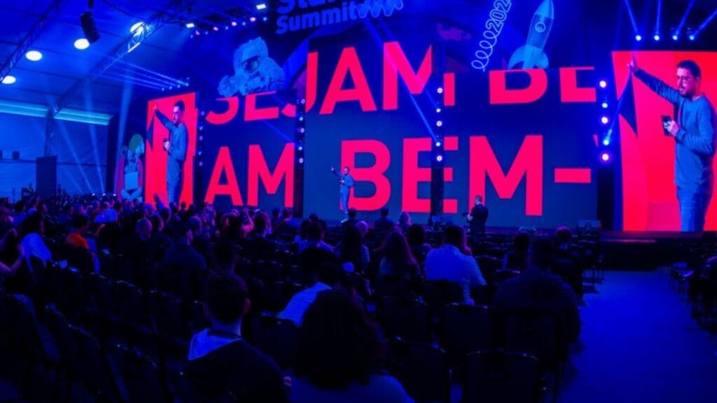 Startup Summit,Florianópolis inovação,evento startups Brasil