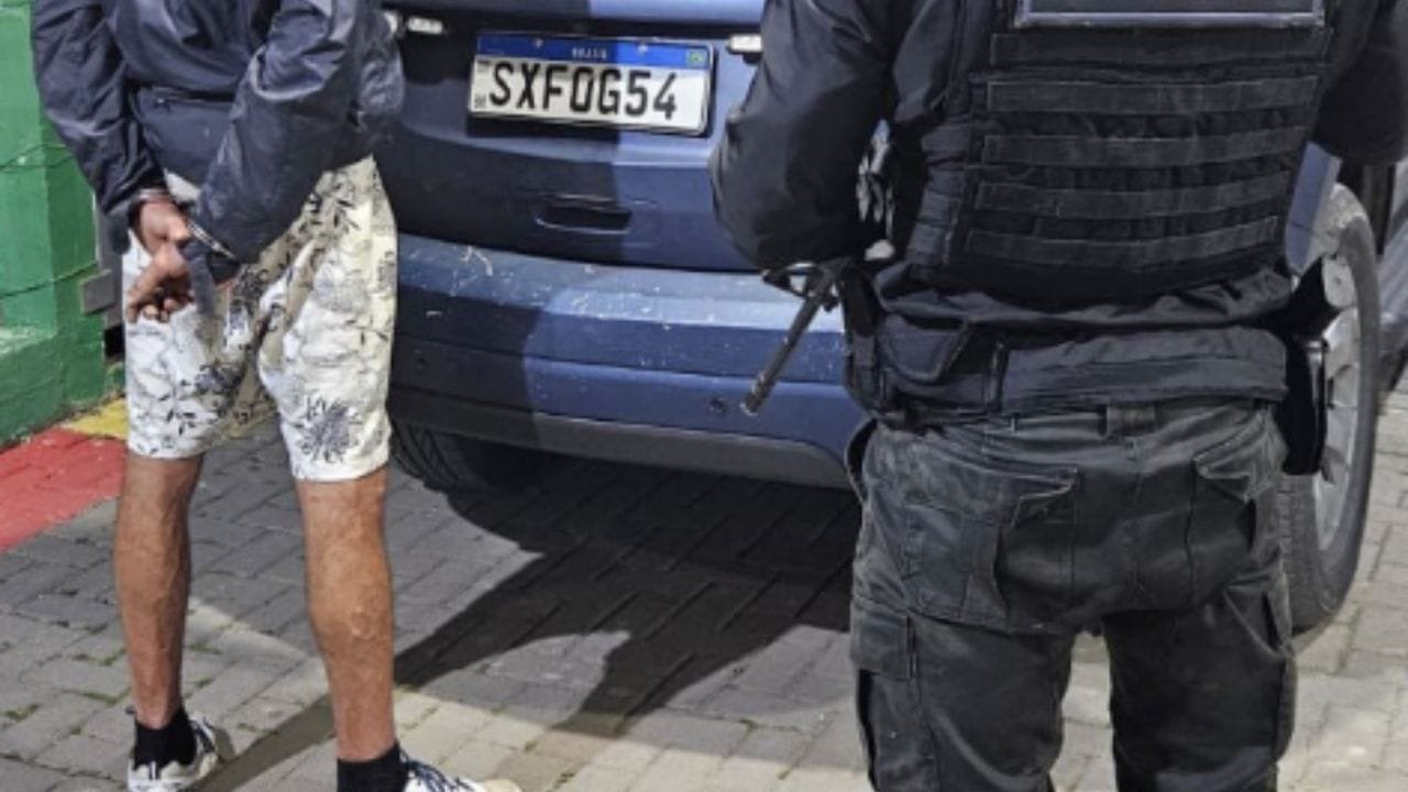 receptador preso Camboriú,Guarda Municipal ROMU,mandado de prisão receptação