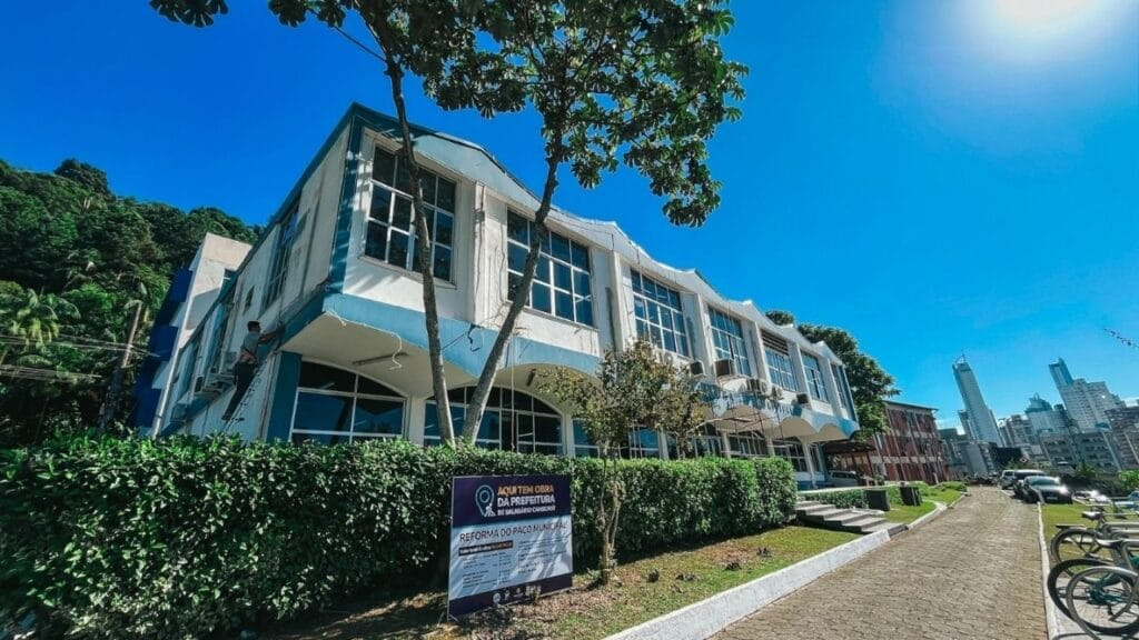 PAC saúde Balneário Camboriú,construção de Policlínica,recursos federais saúde,Juliana Pavan PAC