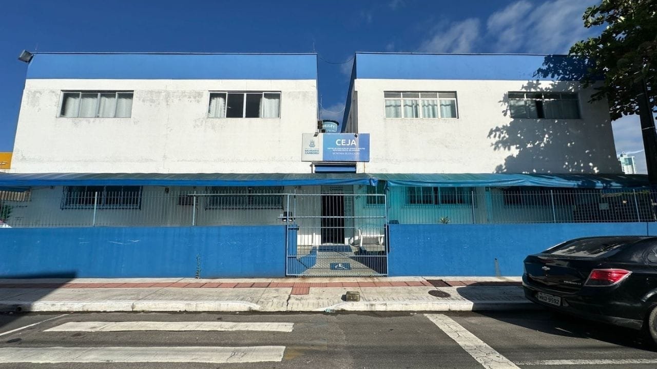 CEJA Balneário Camboriú,matrícula EJA 2025,Educação para adultos
