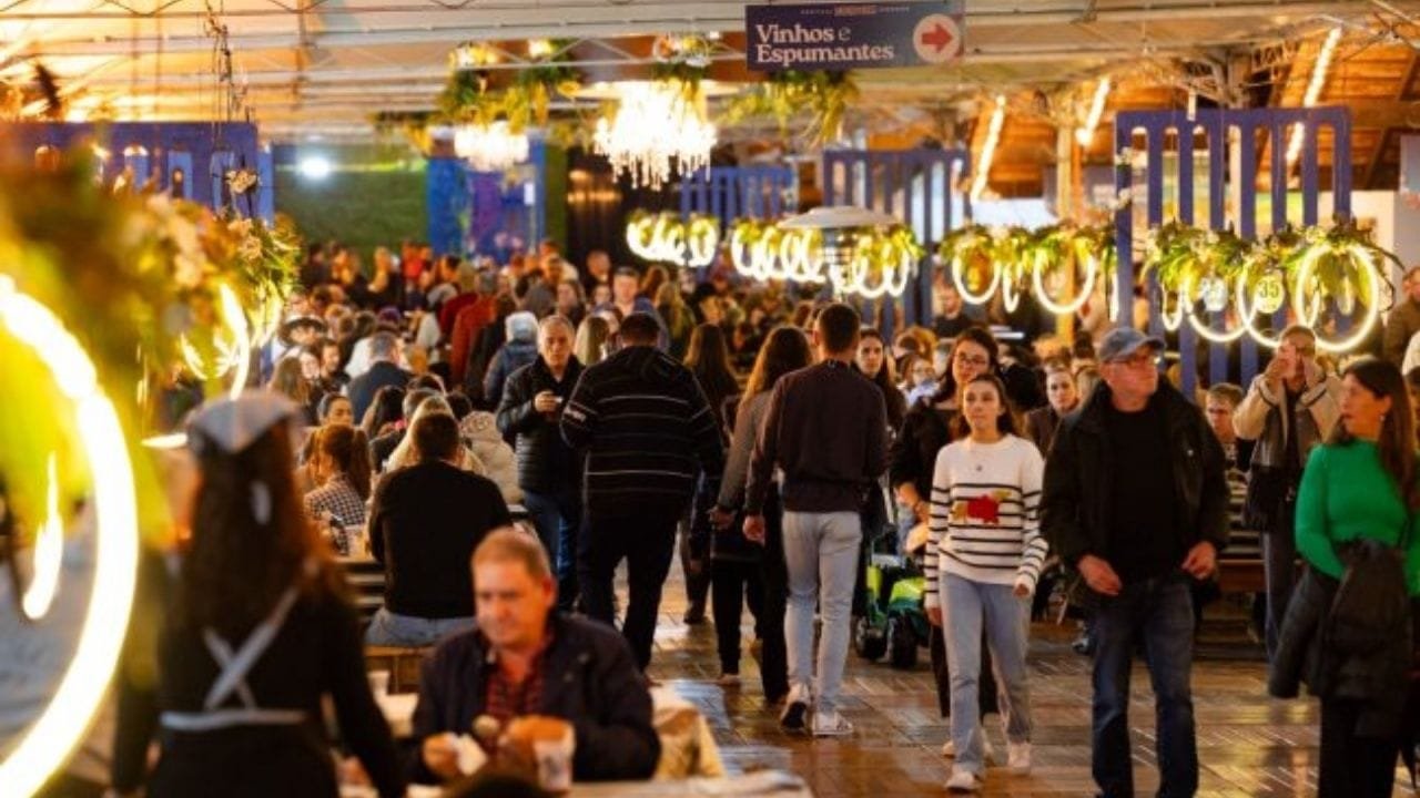 Festival Gastronômico Pomerode,recorde de público,edição 2025,turismo gastronômico