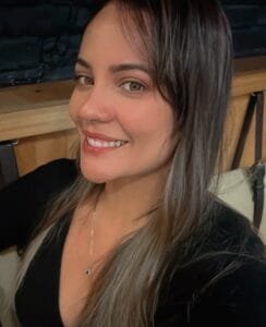 Nataly Moraes,Além do que se vê,flâneur literário,livro de crônicas,literatura feminina