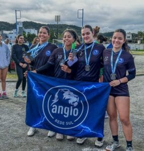 Jogos Estudantis Balneário Camboriú,FME BC,escolas vencedoras,esporte juvenil,competição escolar