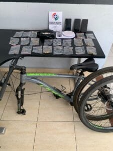 prisão Camboriú,tráfico de drogas Camboriú,Polícia Militar,receptação bicicleta,drogas apreendidas