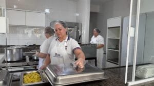 merenda escolar Penha,cardápio escolar,alimentação saudável,rede municipal de ensino,investimento em educação