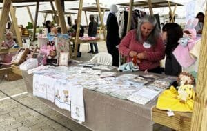 Feira Flores de Sal,Tijucas evento gratuito,feira de produtos locais,evento cultural Tijucas,feira artesanal SC