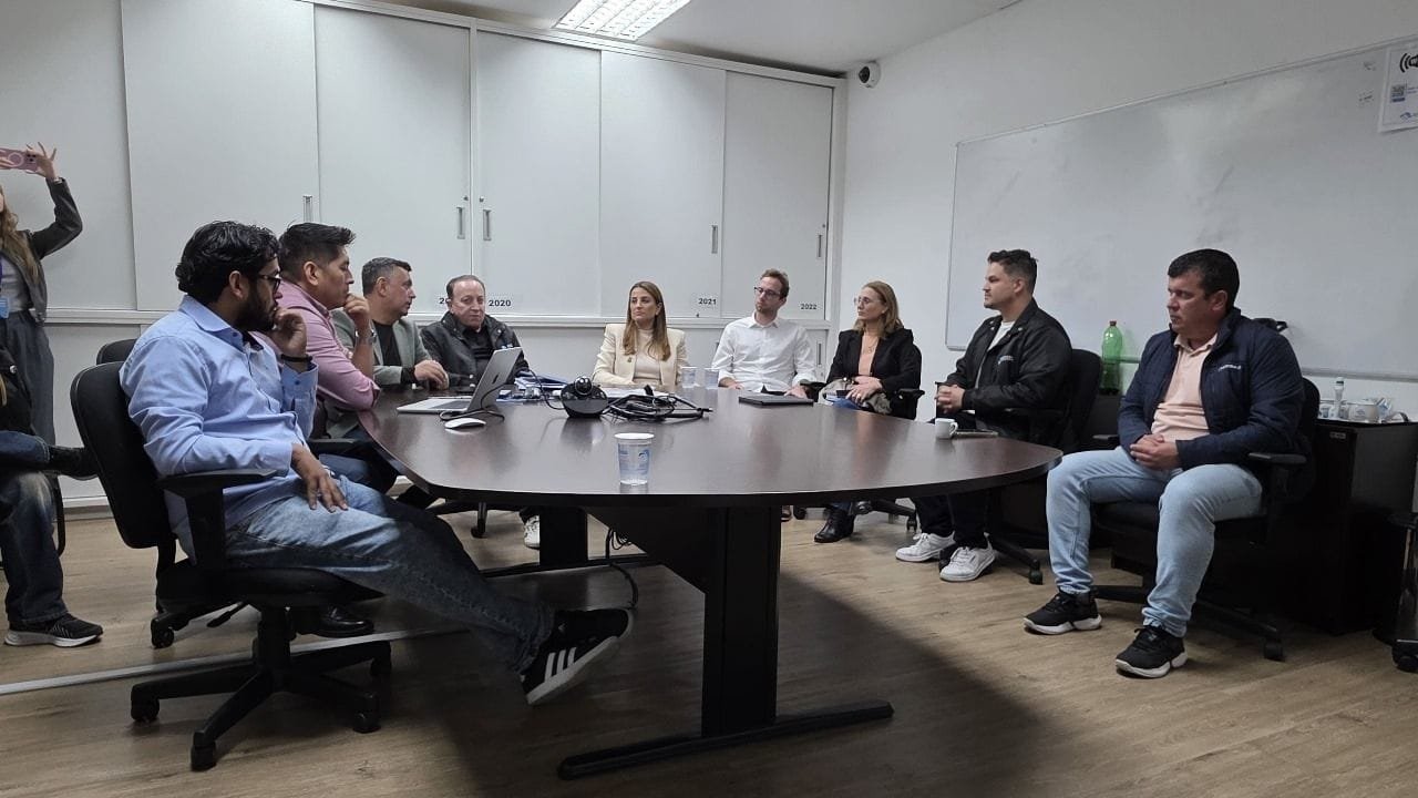 Balneário Camboriú digital,Emasa tecnologia,plataforma ESRI