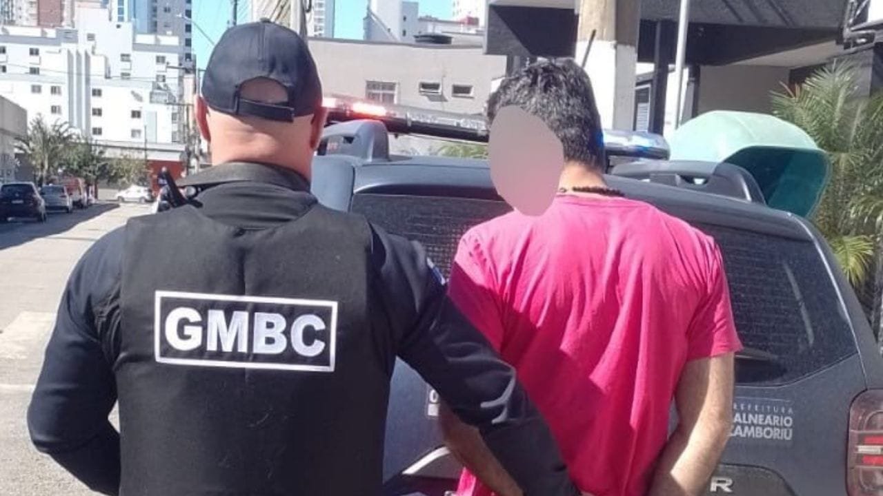 violência doméstica Balneário Camboriú,Guarda Municipal,prisão,agressão verbal,Bairro dos Municípios