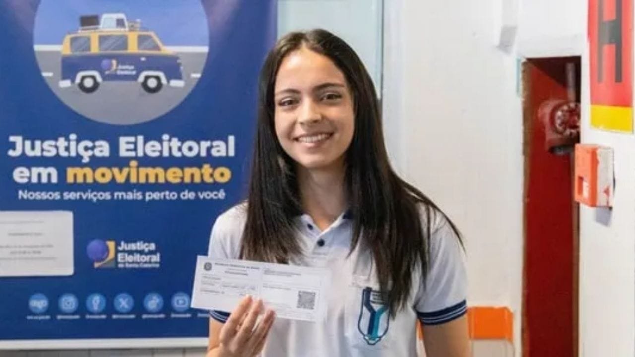 Porto Belo Justiça Eleitoral,emissão título eleitor,biometria SC,Justiça Eleitoral em Movimento