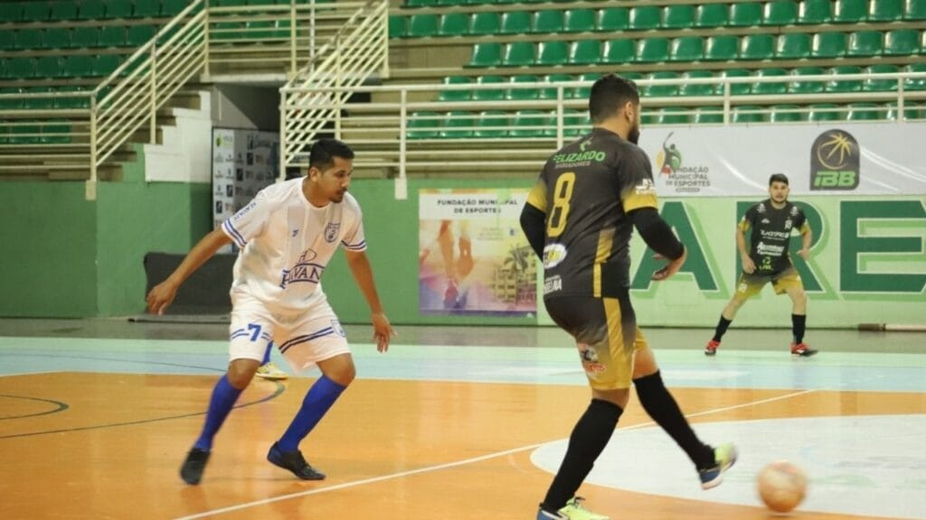 Comunitários Brusque,resultados futsal Brusque,futebol suíço sênior,bocha feminina,semifinais Comunitários