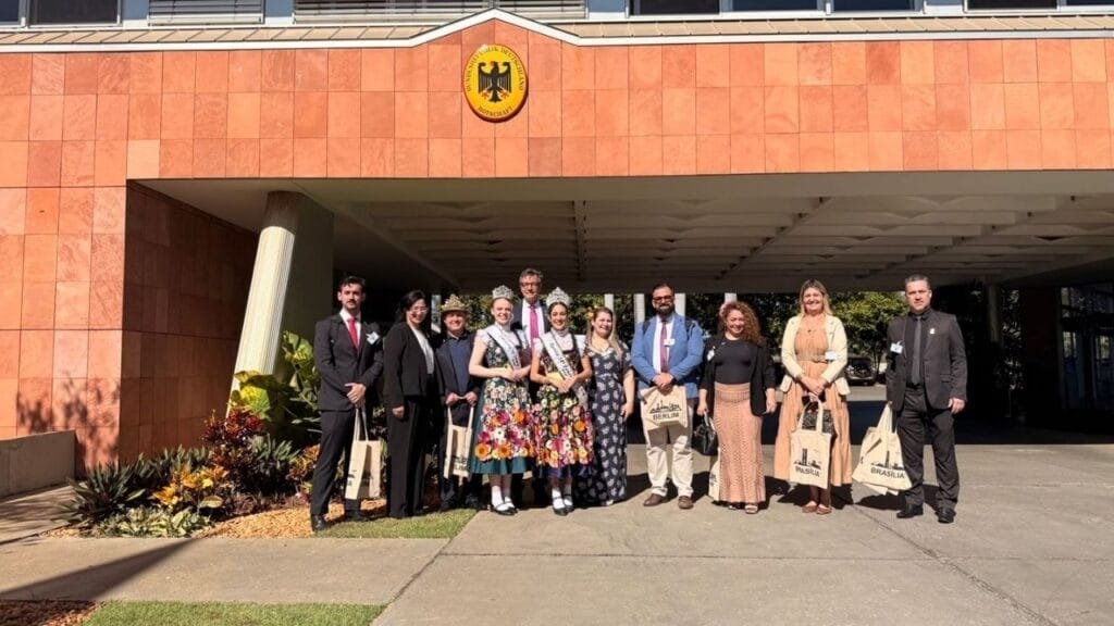 Fenarreco 2025,Festa Nacional do Marreco,Brusque turismo,festa alemã em Santa Catarina,cultura germânica Brusque,turismo cultural em SC,eventos Brusque 2025,tradição alemã Brasil,Fenarreco Brasília,divulgação da Fenarreco