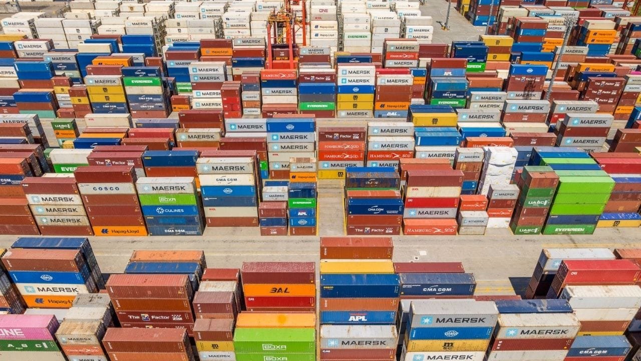 crescimento portuário,transporte marítimo,agronegócio,TEUs,investimentos em portos