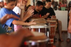 oficinas de percussão,raízes do samba,Tijucas,projeto cultural,Santa Catarina