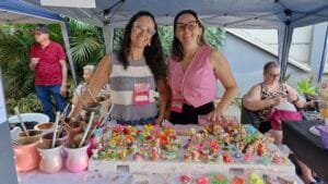 Feira da Mulher Empreendedora Itapema,Instituto Araxá,Agosto Lilás Itapema,mulheres empreendedoras,combate à violência