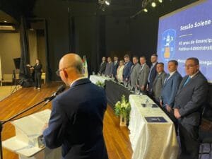 aniversário de Navegantes 2025,Sessão Solene Câmara Navegantes,63 anos Navegantes SC,homenagens Câmara de Vereadores